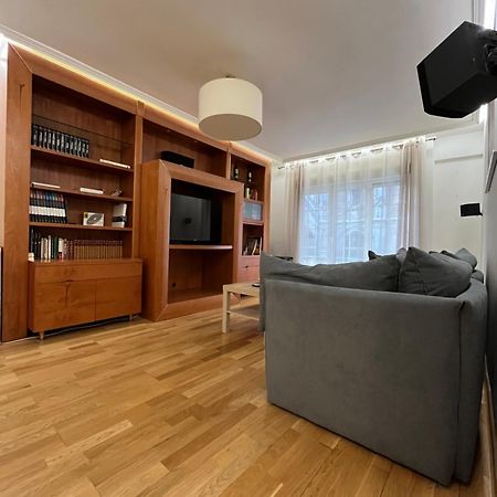 אוביידו 636A Gran Apartamento En Pleno Centro מראה חיצוני תמונה